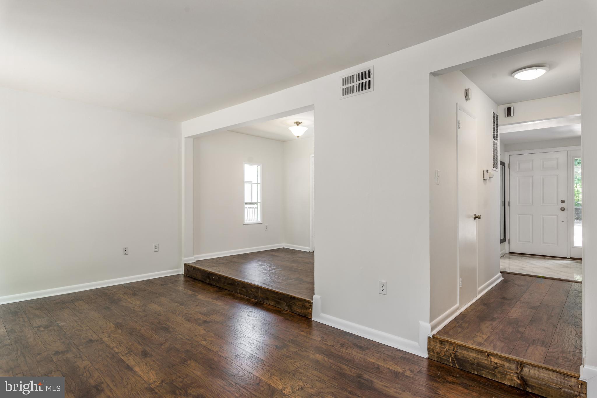 2354 Antiqua Court Reston, VA 20191 - Photo 9 of 32 Gallery Image 9