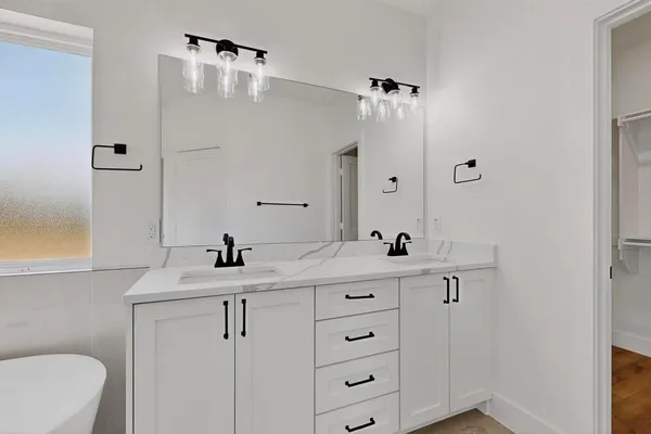 $420,000 | 178 Private Road 8642, Canton, TX 75103