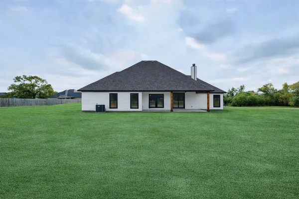 $420,000 | 178 Private Road 8642, Canton, TX 75103