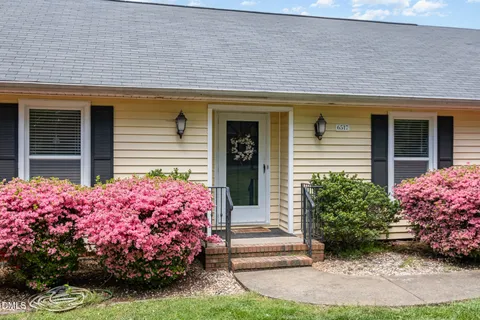 $380,000 | 6517 Pondview Lane, Durham, NC 27712