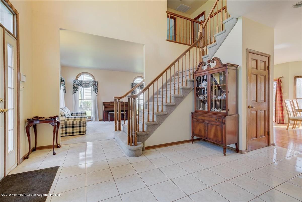 8 Tower Road Freehold, NJ 07728 - Photo 14 of 29 14-Foyer(1)