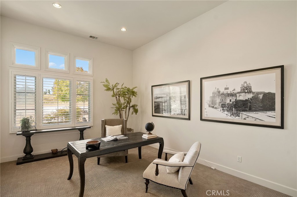10727 West Stallion Ranch Road Shadow Hills, CA 91040 - Photo 17 of 43