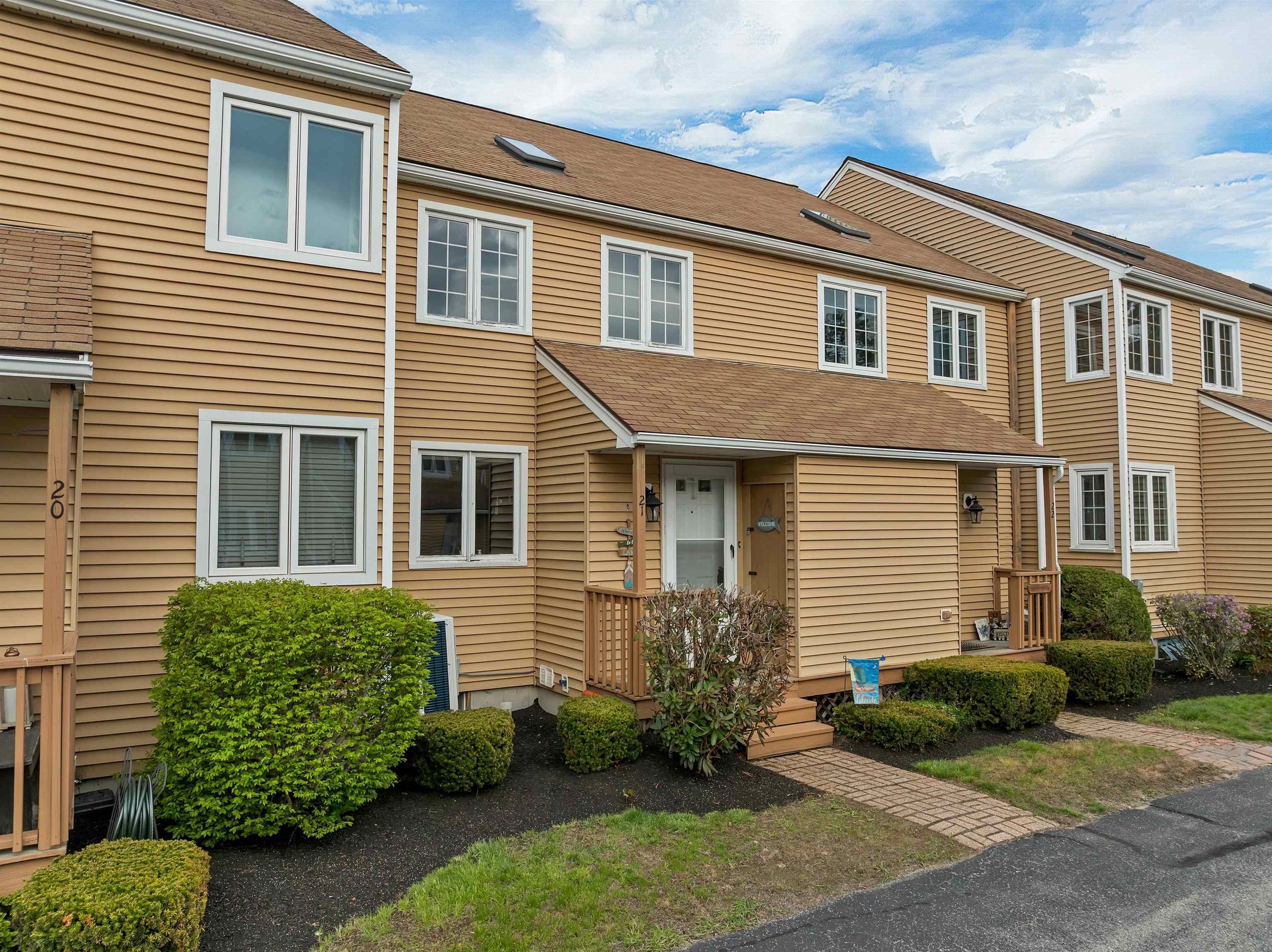 50 Patch Pond Road, Unit 21 Ossipee, NH 03814 - Photo 4 of 60