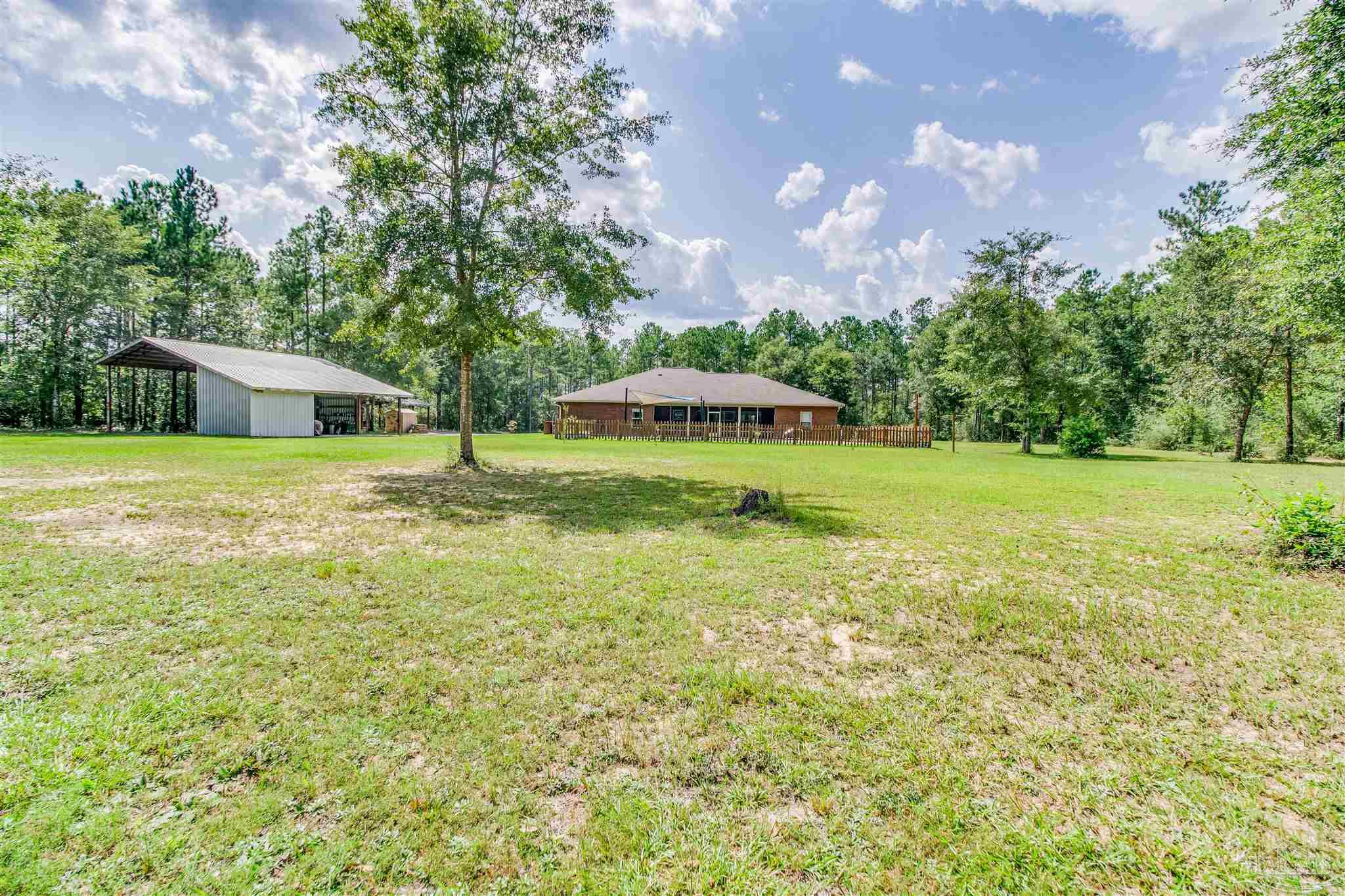 7254 Kavanaugh Road Milton, FL 32570 - Photo 3 of 25