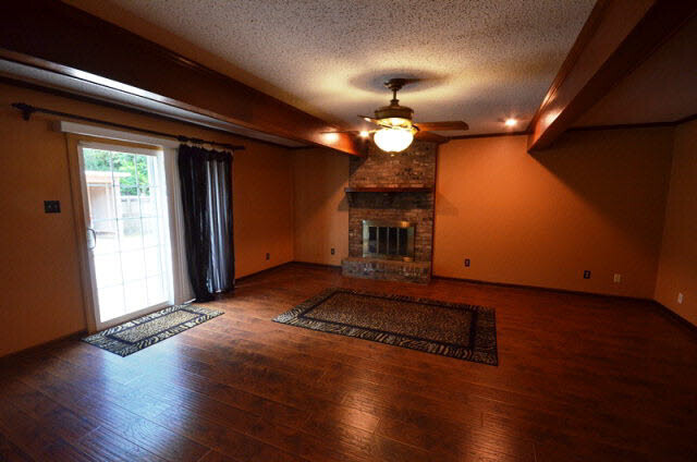 4728 Firestone Drive South Mobile, AL 36609 - Photo 3 of 28
