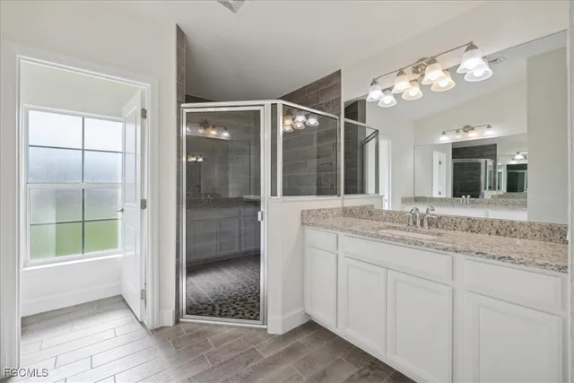 $390,000 | 2914 Flora Avenue North, Lehigh Acres, FL 33971