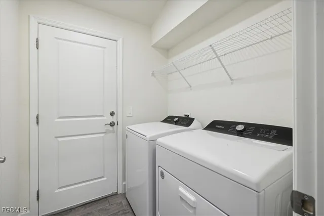 $390,000 | 2914 Flora Avenue North, Lehigh Acres, FL 33971