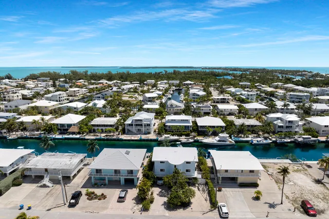 $2,599,000 | 72 West Plaza Granada, Islamorada, FL 33036