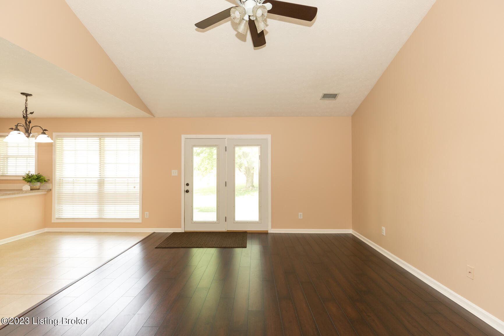 8317 Adams Run Road Louisville, KY 40228 - Photo 20 of 46 8317 Adams Run-20