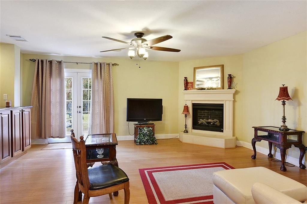 1908 Kings Row Slidell, LA 70461 - Photo 5 of 18 Gallery Image 5