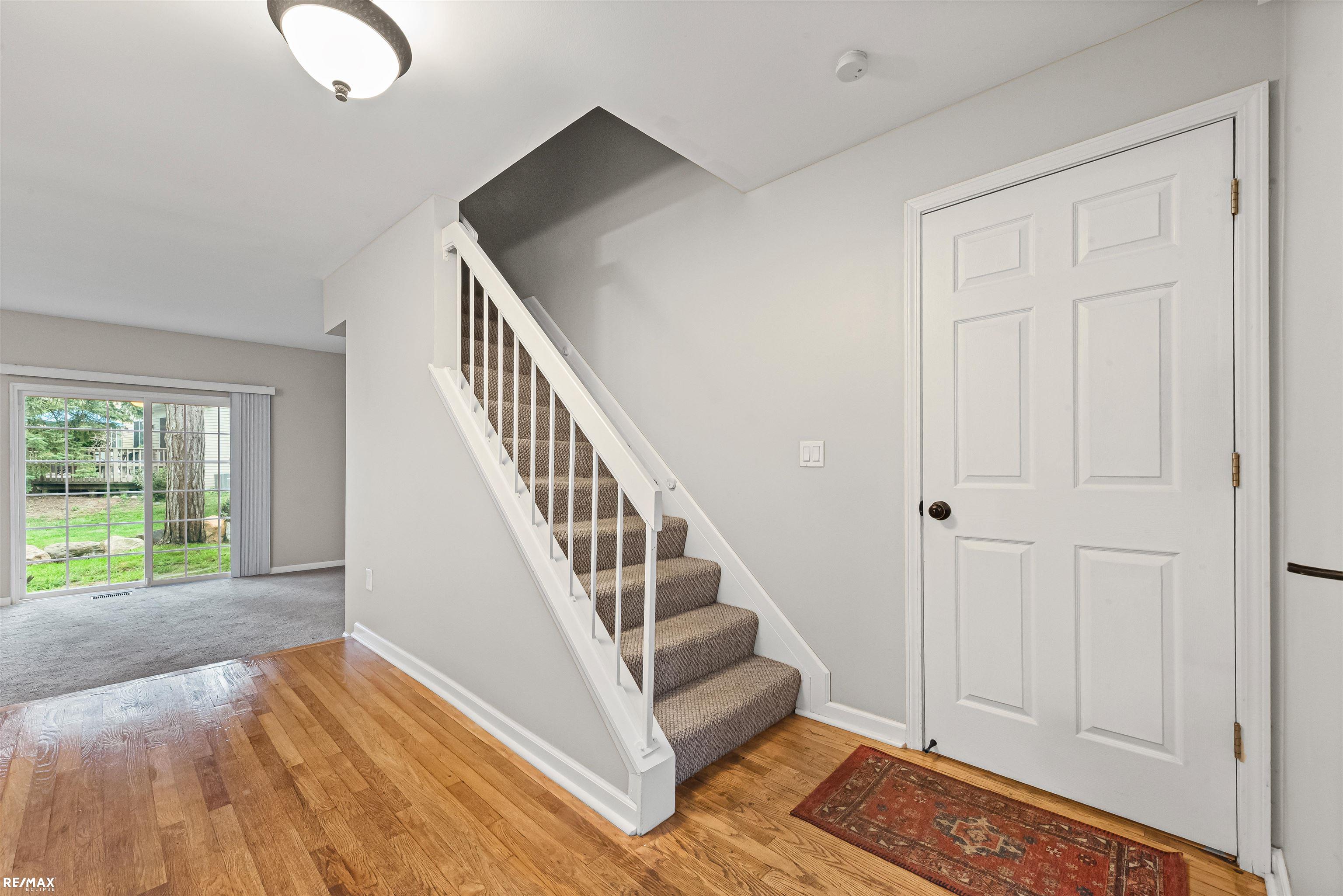 1377 Autumn Lane Rochester, MI 48306 - Photo 11 of 27