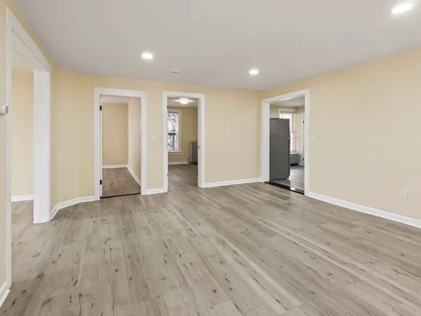$569,900 | 207 Hamilton Street, Southbridge, MA 01550