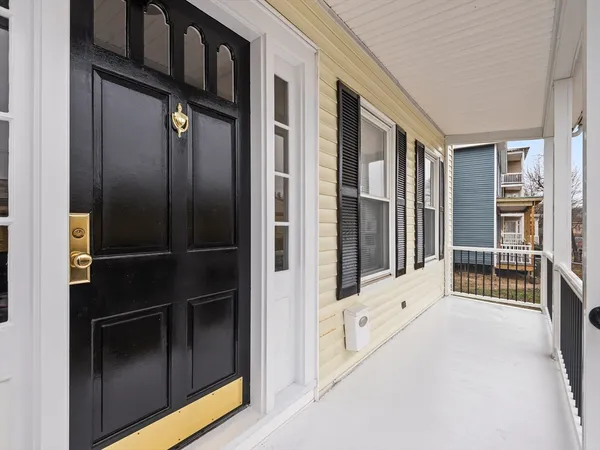 $569,900 | 207 Hamilton Street, Southbridge, MA 01550