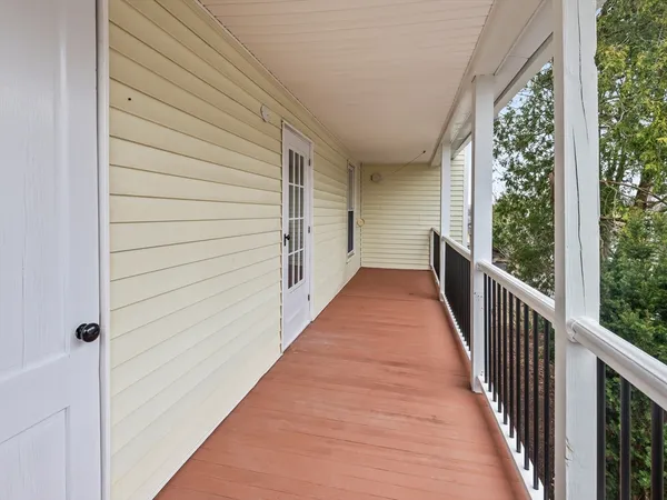 $569,900 | 207 Hamilton Street, Southbridge, MA 01550