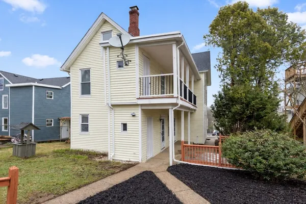 $569,900 | 207 Hamilton Street, Southbridge, MA 01550
