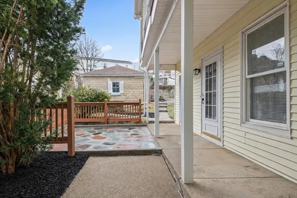 $569,900 | 207 Hamilton Street, Southbridge, MA 01550