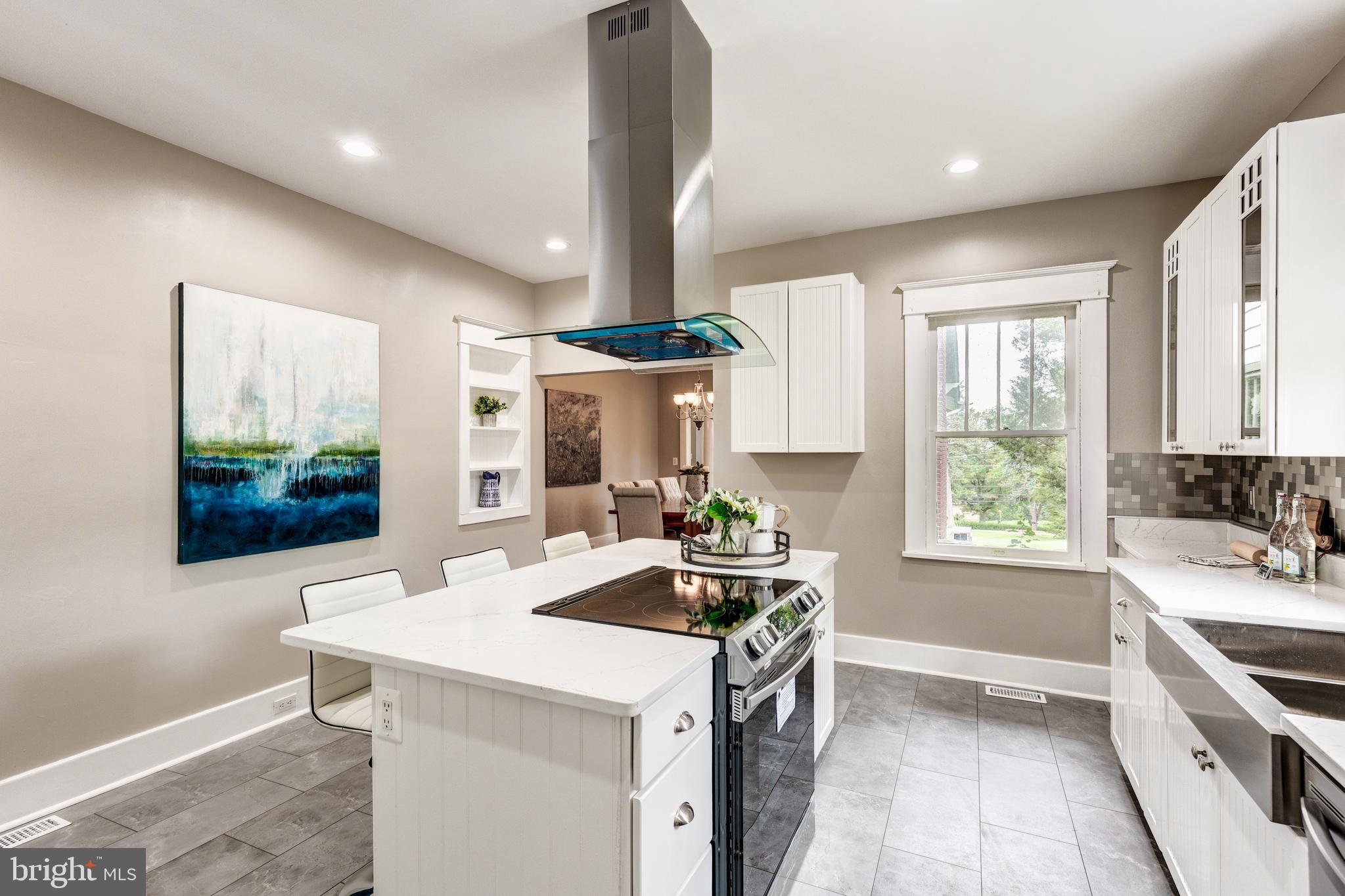 501 Washington Road Westminster, MD 21157 - Photo 32 of 72 Tons of natural light