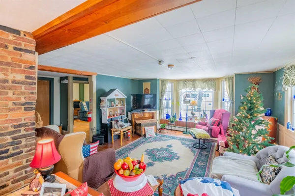 $550,000 | 412 Dartmouth College Highway, Haverhill, NH 03765