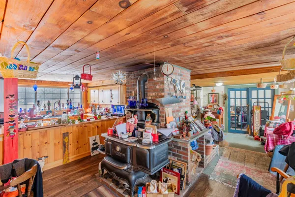 $550,000 | 412 Dartmouth College Highway, Haverhill, NH 03765