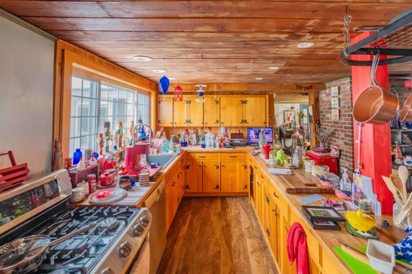 $550,000 | 412 Dartmouth College Highway, Haverhill, NH 03765