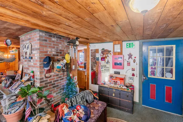 $550,000 | 412 Dartmouth College Highway, Haverhill, NH 03765