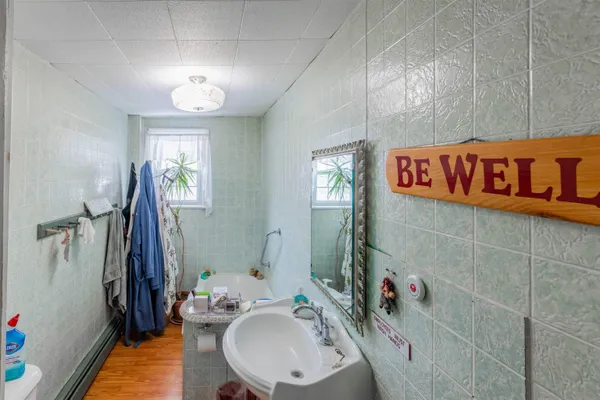 $550,000 | 412 Dartmouth College Highway, Haverhill, NH 03765