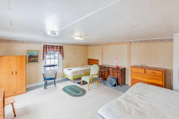 $550,000 | 412 Dartmouth College Highway, Haverhill, NH 03765