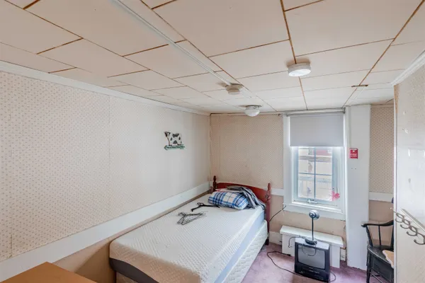 $550,000 | 412 Dartmouth College Highway, Haverhill, NH 03765