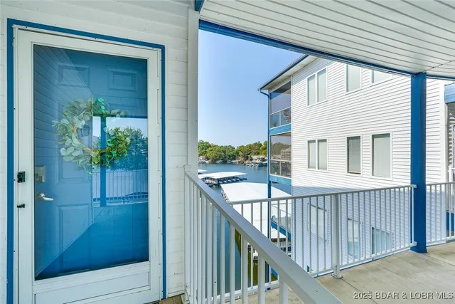 $369,000 | 85 Monarch Cove Court, Unit 5D, Lake Ozark, MO 65049