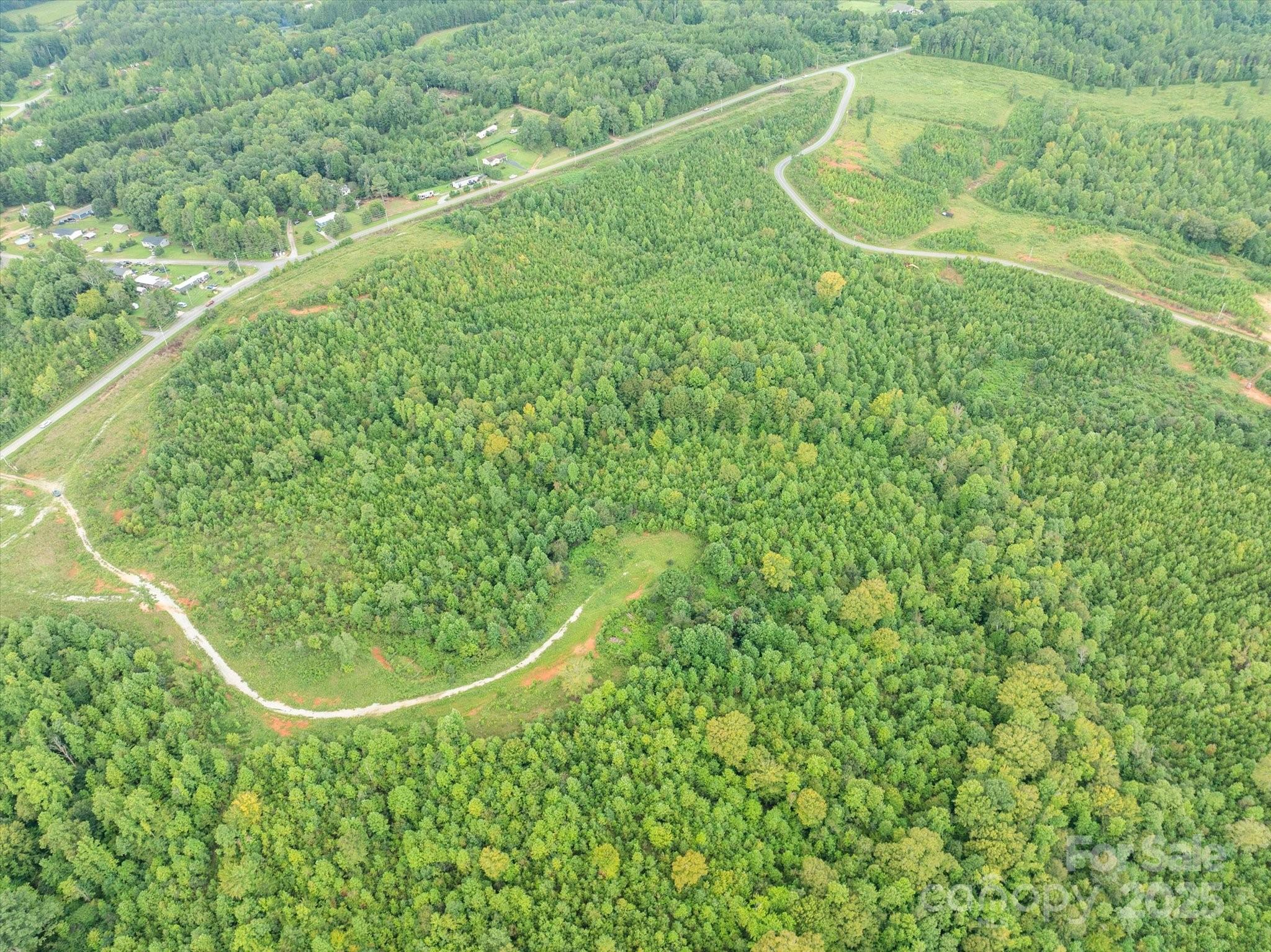 Tbd Pea Ridge Road Mill Spring, NC 28756 - Photo 9 of 25 a view of a tennis court