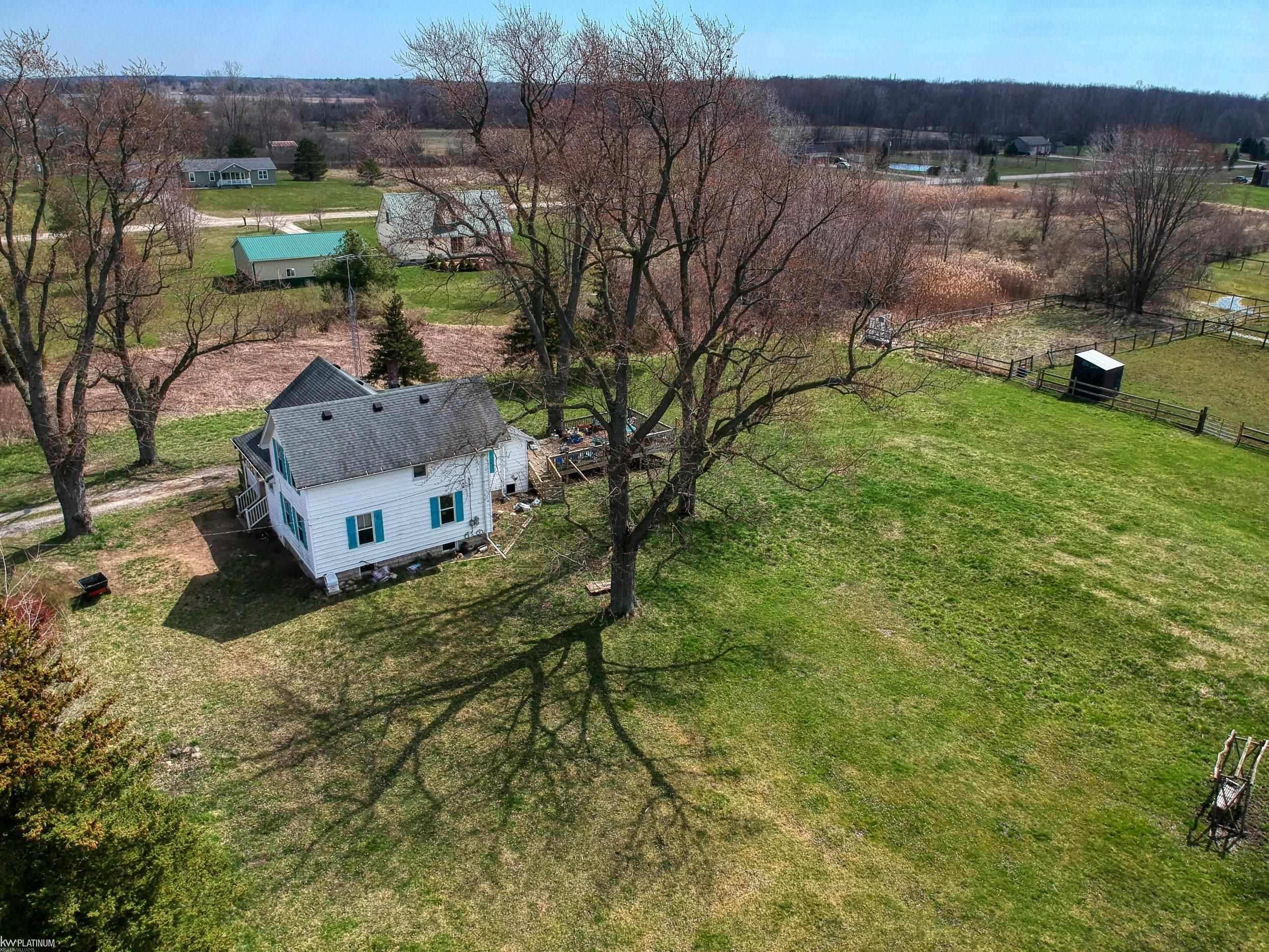 6625 Briggeman Road St. Clair, MI 48079 - Photo 2 of 25 50138225-30094a46-5d77-4c5d-b872-e800eca5a434.JPG