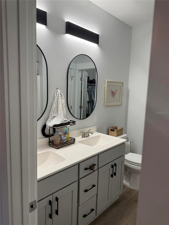 105 Pentecost Way Fort Walton Beach, FL 32547 - Photo 17 of 17 a bathroom with a sink and a mirror