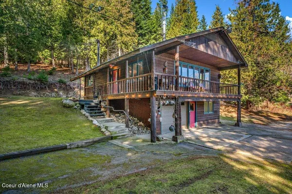 $749,000 | 20355 Highway 2, Sandpoint, ID 83864