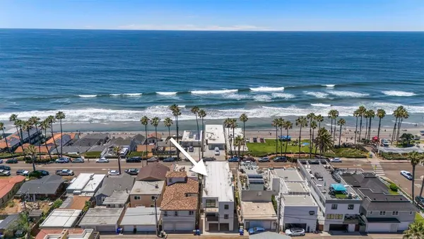$2,499,000 | 212 South Pacific Street, Oceanside, CA 92054