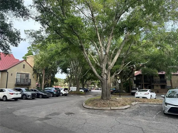 $1,400 | 232 Afton Square, Unit 110, Altamonte Springs, FL 32714