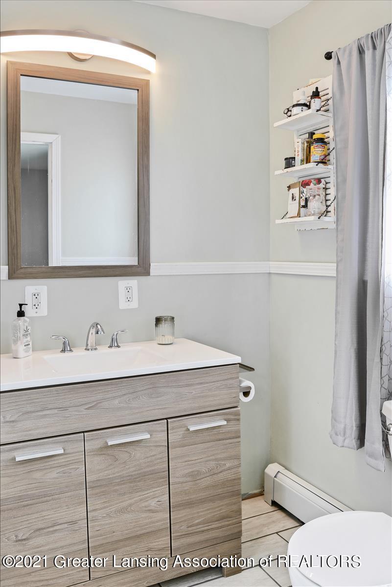 7365 Pittsburg Road Durand, MI 48429 - Photo 26 of 48 NMasterbath