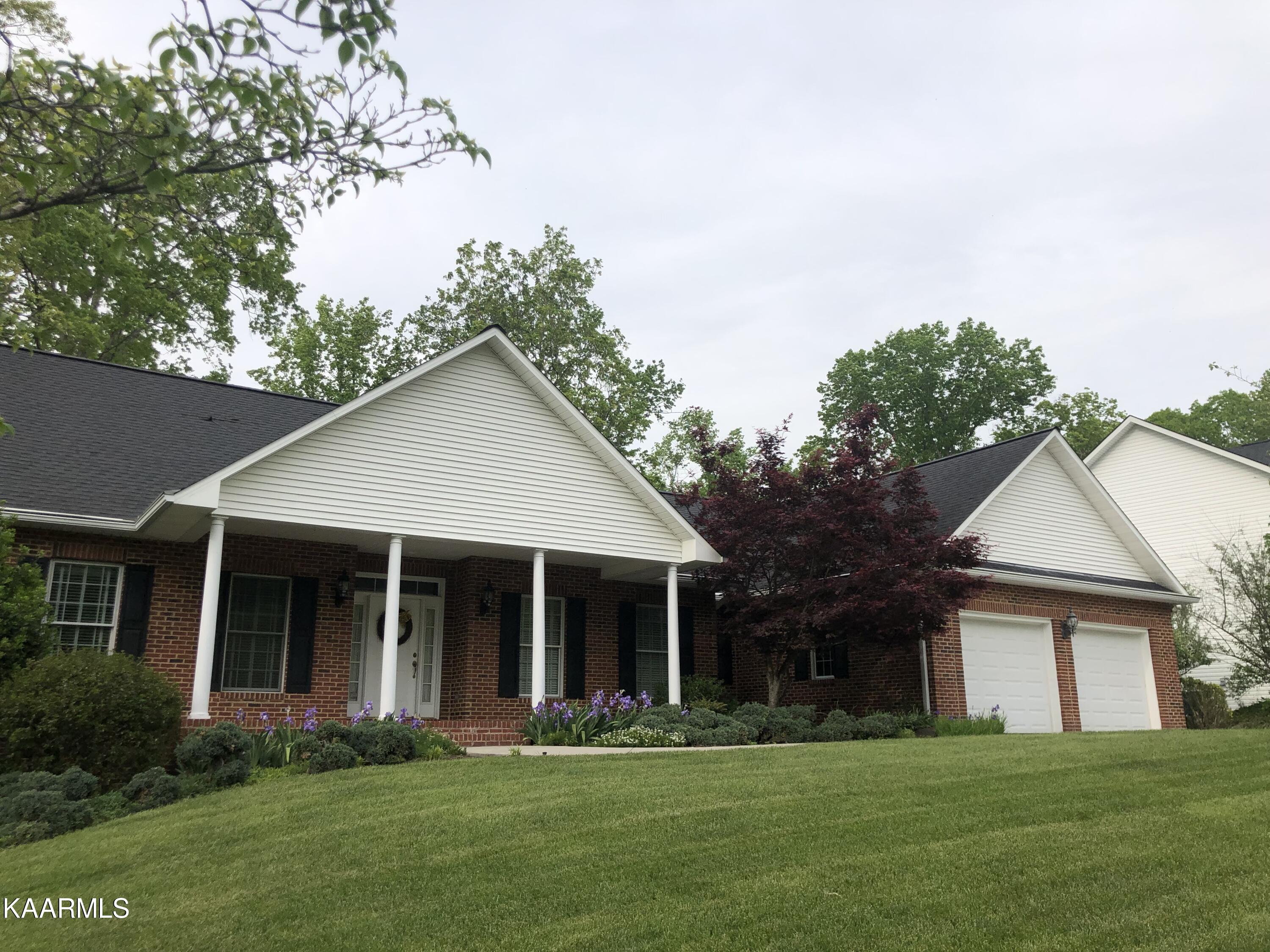 205 Connors Circle