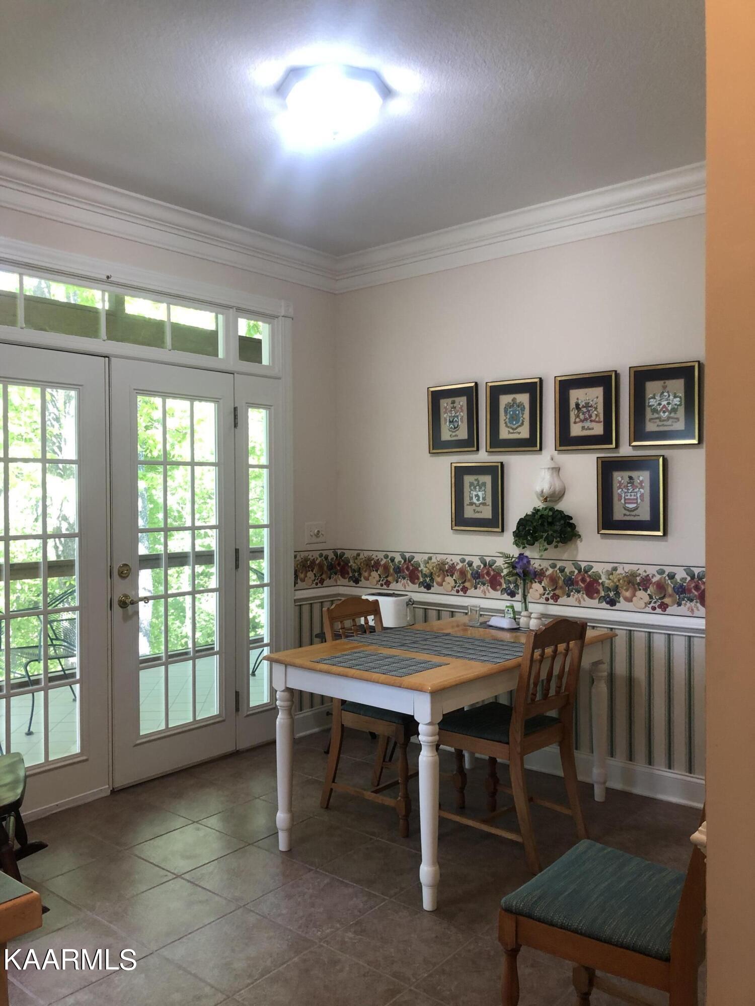 205 Connors Circle Oak Ridge, TN 37830 - Photo 7 of 42 Breakfast Nook