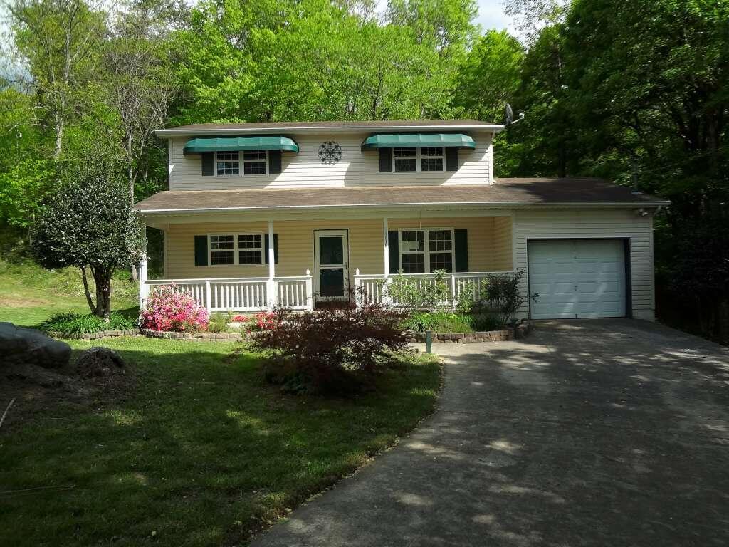 1010 Rocky Ridge Road Johnson City, TN 37601 - Photo 1 of 7 1 Front