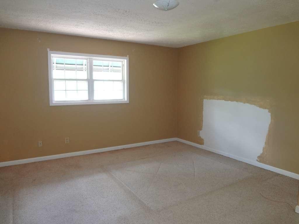 1010 Rocky Ridge Road Johnson City, TN 37601 - Photo 6 of 7 6 Bedroom 2