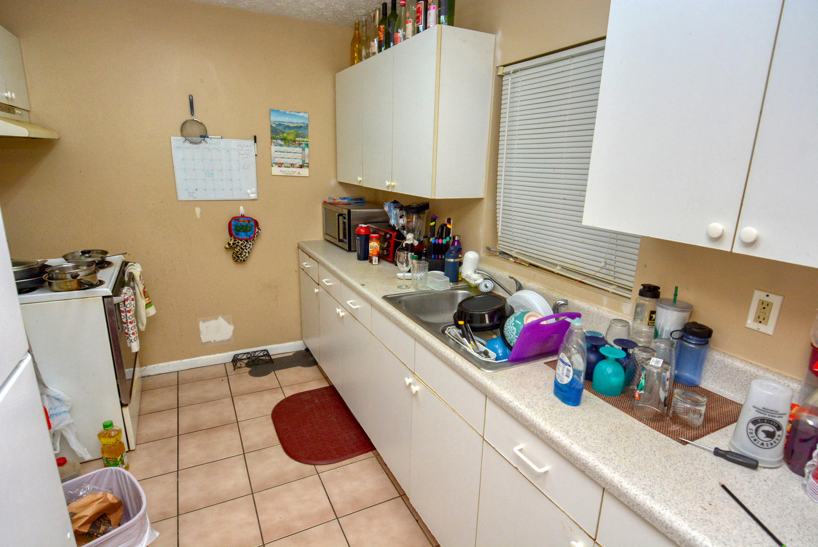 1011 Mayflower Road Fort Pierce, FL 34950 - Photo 8 of 27 Kitchen