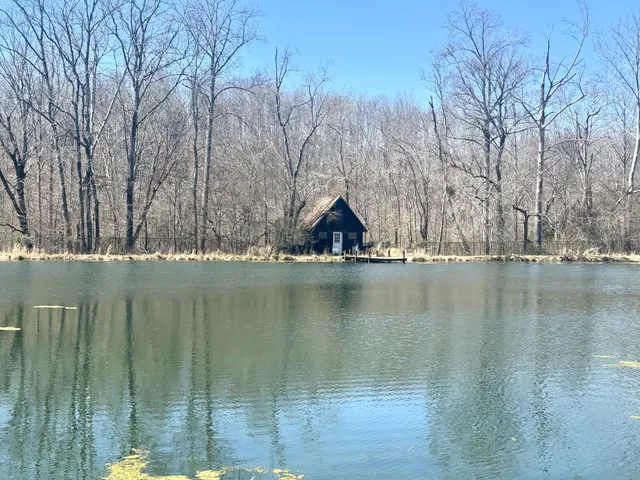 a view of a storage & utility room