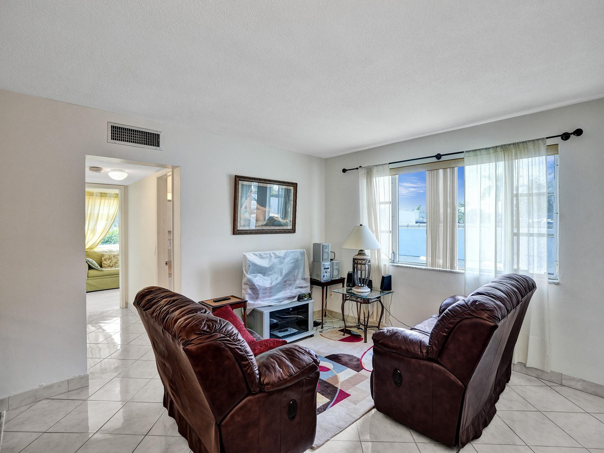 412 South Cypress Road, Unit 202 Pompano Beach, FL 33060 - Photo 4 of 26 Photo 4