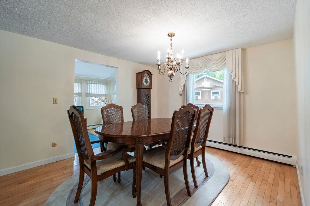 2 Harding Road Portsmouth, NH 03801 - Photo 7 of 39