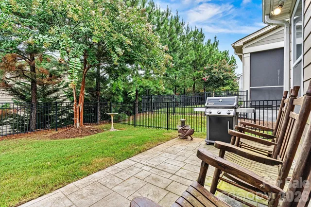 $519,000 | 8218 Festival Way, Charlotte, NC 28215
