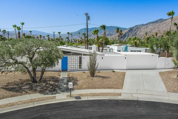 $859,000 | 859 East Grace Circle, Palm Springs, CA 92262