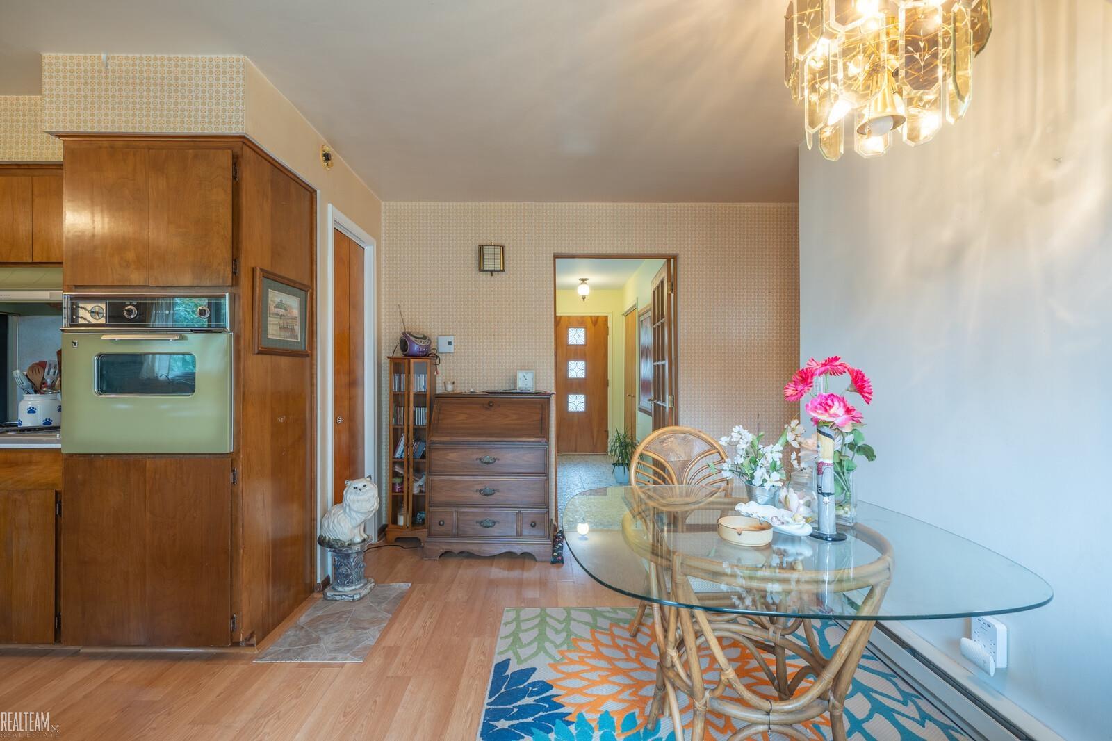 188 East Bay Street Sebewaing, MI 48759 - Photo 9 of 29