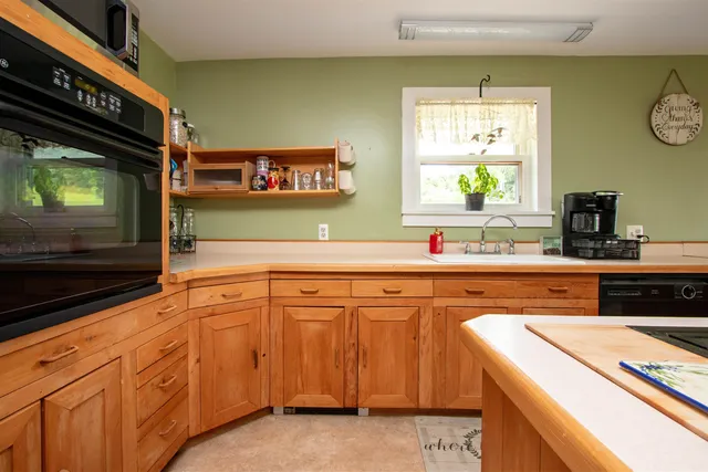 $399,000 | 2339 Parker Road, Danville, VT 05828