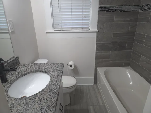 $2,349 | 1310 Porter Road, Unit B, Nashville, TN 37206