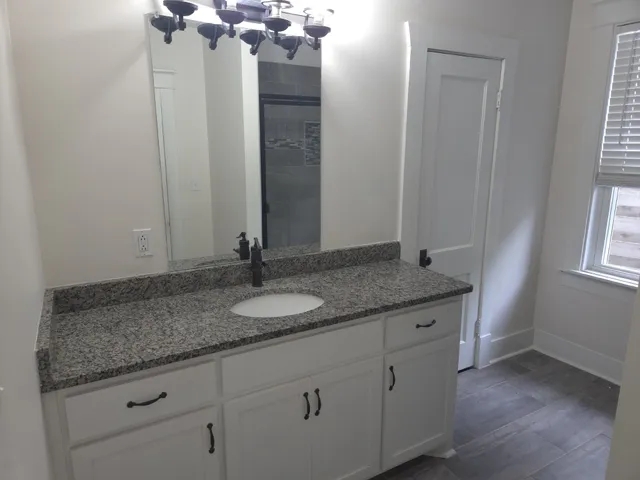 $2,349 | 1310 Porter Road, Unit B, Nashville, TN 37206